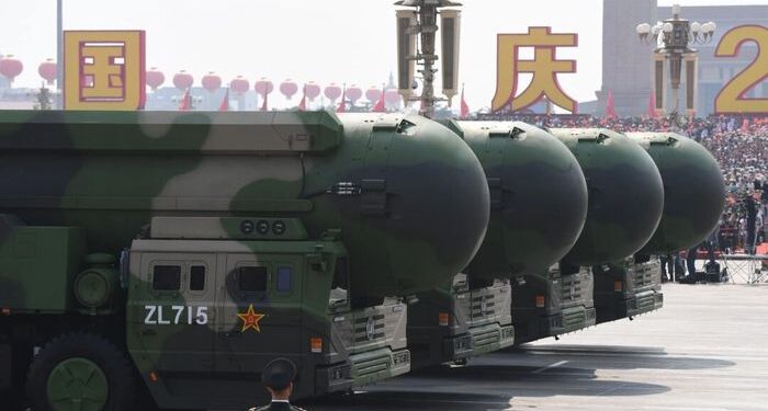 China rechaza la propuesta de Trump para las conversaciones de desarme nuclear con Estados Unidos, Rusia