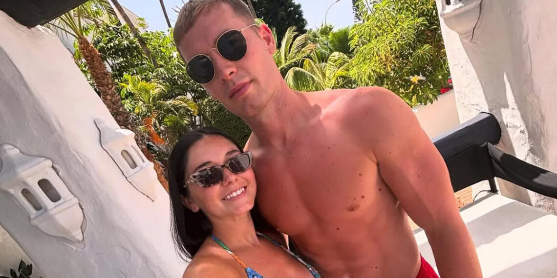 Ciaran Byrne y Emma Reilly anuncian que esperan un bebé