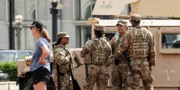 El FBI anuncia 1,000 arrestos desde que el gobierno federal se hizo cargo de la policía de DC