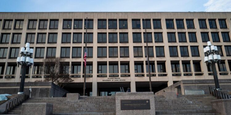 El Departamento de Trabajo de los Estados Unidos en Washington el 14 de enero de 2025. (Madalina Vasiliu/The Epoch Times)