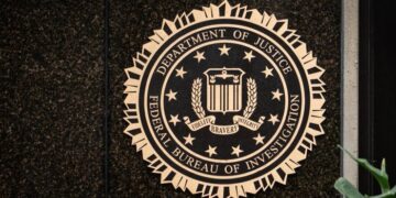 El crimen violento y de la propiedad cayó bruscamente en 2024: FBI