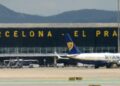 Avión de Ryanair en el aeropuerto de Barcelona-El Prat.