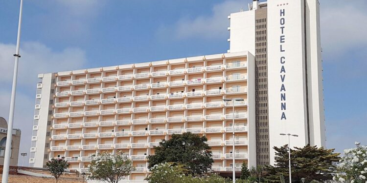 Hotel Cavanna en La Manga, España.