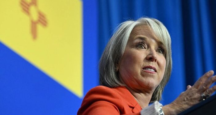 El período de 'enfriamiento' de 7 días de Nuevo México para la compra de armas es inconstitucional, las reglas del tribunal de apelaciones