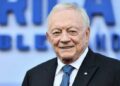 El propietario de los Cowboys, Jerry Jones, anuncia que está libre de cáncer con un nuevo tratamiento