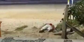 El video todavía muestra a un turista drogado en Ipanema Beach y tres sospechosos que huyen en un taxi.