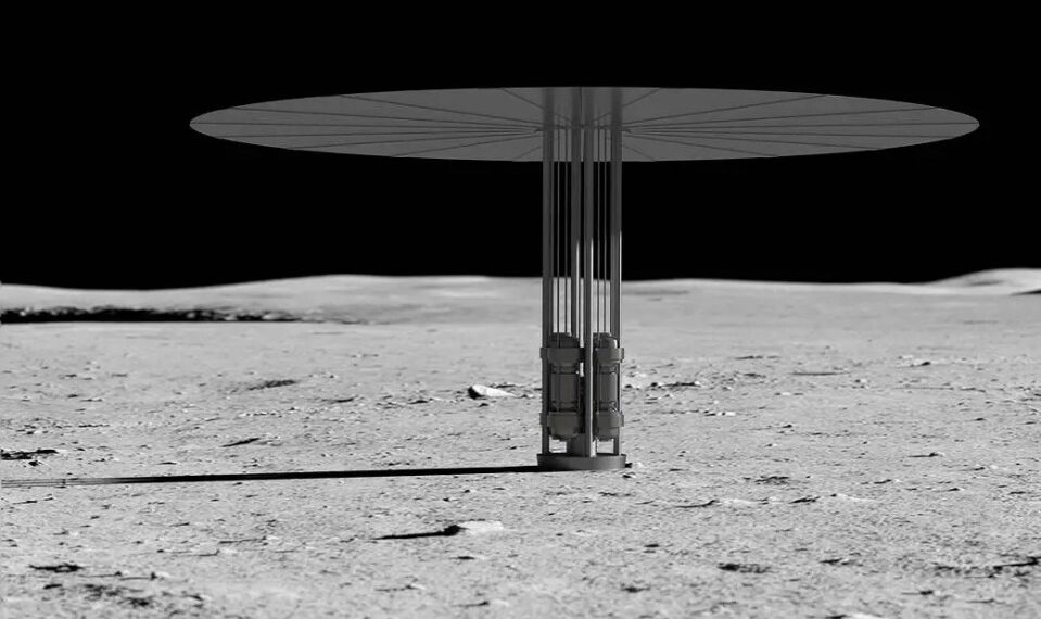 Ilustración de un sistema de energía de fisión nuclear en la superficie lunar.
