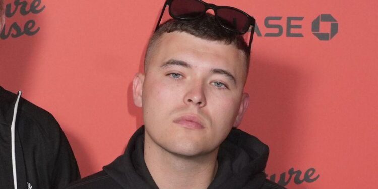 Fecha de la corte de Mo Chara de Kneecap en el caso de la bandera en el caso de la bandera