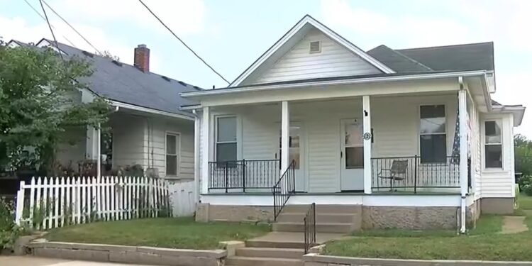 Casa donde se encontró el cuerpo de Brittany Fuhr-Storms.