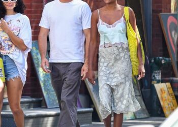 Joshua Jackson y Simone Ashley Spark Rumores de citas en Nueva York