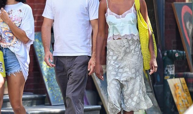 Joshua Jackson y Simone Ashley Spark Rumores de citas en Nueva York