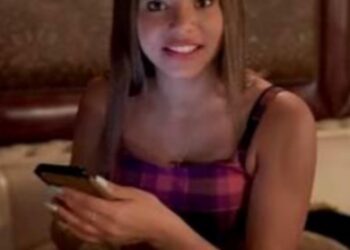 Foto de Lily King a los 18 años.