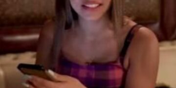 Foto de Lily King a los 18 años.