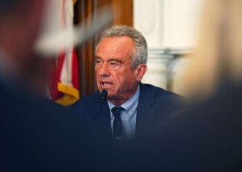 El senador Roger Marshall se reúne con el Secretario del HHS Kennedy y el Secretario de Agricultura Rollins