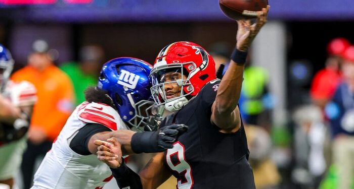 Los Falcons se comprometen $ 30 millones para proteger el QB Michael Penix Jr.