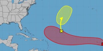 Los pronosticadores dicen que la tormenta tropical podría desarrollarse durante la próxima semana