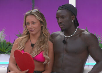 Dejon de Love Island rompe el silencio en la reacción después de dejar la villa