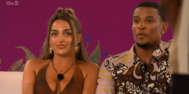 Love Island's Toni Laites 'Lacazbye: Visa nos obliga a regresar