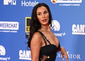 Maya Jama defiende su estilo de anfitrión de Love Island sin guión