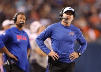 McDermott en la pérdida de blanqueo a las facturas: "Ciertamente no está a la altura de nuestro estándar"