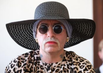 Marla-Svenja Liebich en la corte.