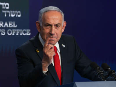 El primer ministro israelí, Benjamin Netanyahu, ofrece una conferencia de prensa en Jerusalén el 21 de mayo de 2025.
