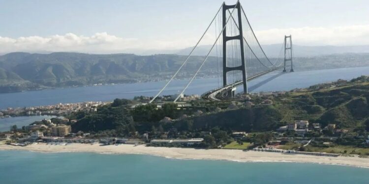 Vista aérea del Estrecho del Puente Messina.