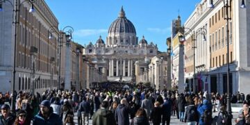 Servicio Secreto de EE. UU., Esquema de busto de la policía italiana dirigida a los viajeros que reservan alquileres de vacaciones