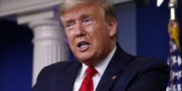 Trump nombra a 4 jueces para llenar vacantes en los tribunales de Carolina del Norte