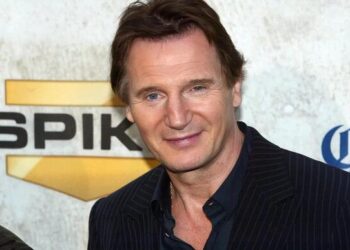 ¿Cuánto es el patrimonio neto actual de Liam Neeson?