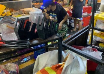 Escenas de daño y caos en las calles de Cebú después de un terremoto de magnitud 6.9.