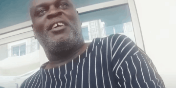 Foto de un hombre en Dubai.