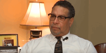 Quien es el juez del condado de Hamilton, Ted Berry,