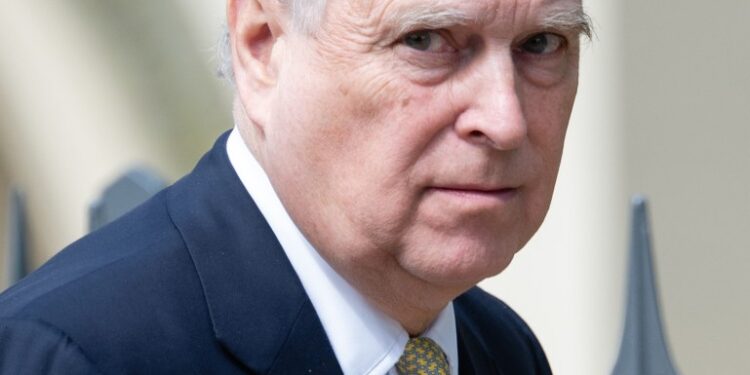 Príncipe Andrew, duque de York, en un servicio de Pascua.