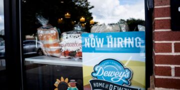 La confianza de los trabajadores en encontrar un nuevo trabajo cae a un mínimo de 12 años