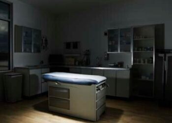 Sala de examen vacía con atención