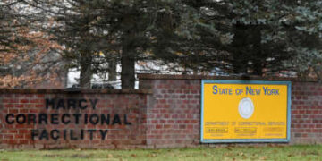 Entrada a la prisión estatal del centro correccional de Marcy el 19 de diciembre de 2024 en Marcy, Nueva York.