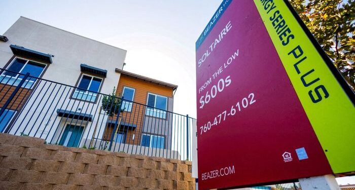 Las ventas de la nueva casa en los Estados Unidos aumentan un 20.5 por ciento en agosto a medida que la facilidad de las tasas hipotecarias