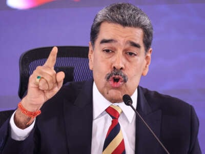 El presidente de Venezuela Nicolás Maduro habla durante una conferencia de prensa en el Hotel Melia Caracas el 1 de septiembre de 2025 en Caracas, Venezuela.