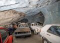 Autos antiguos abandonados en una mina suiza.