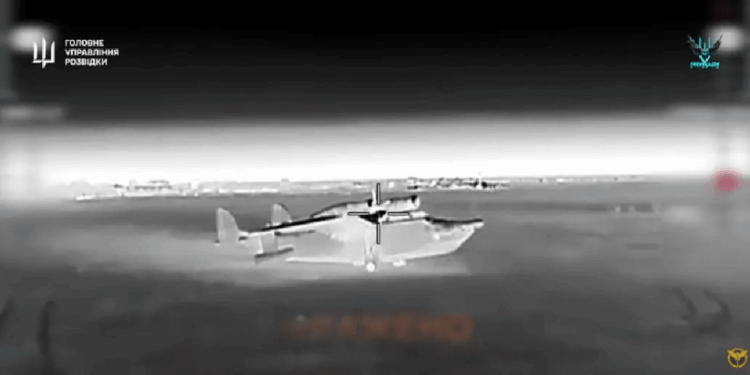 Imágenes térmicas de un recipiente naval no tripulado con pasas de mira.