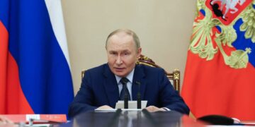 El presidente ruso, Vladimir Putin, preside una reunión del Consejo de Seguridad.