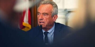 El senador Roger Marshall se reúne con el Secretario del HHS Kennedy y el Secretario de Agricultura Rollins