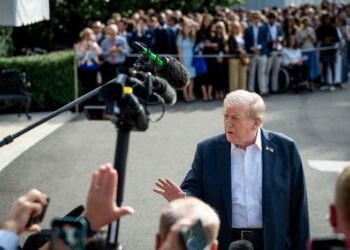 Trump autoriza el despliegue de tropas a Portland, la respuesta de la máxima fuerza "a los terroristas nacionales