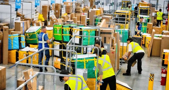 Amazon planea contratar 250.000 trabajadores para la temporada navideña