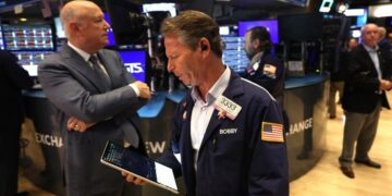 Análisis de Wall Street: Las acciones se venden en medio de renovadas tensiones comerciales entre Estados Unidos y China