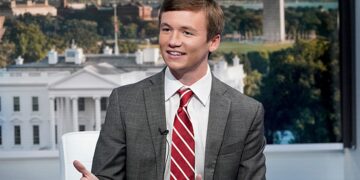 Brilyn Hollyhand Wikipedia Bio y edad