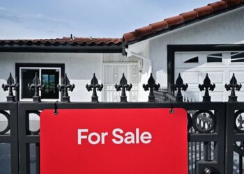 Casi 1 de cada 5 Vendedores de viviendas de EE. UU. Los precios de listado en septiembre: Informe