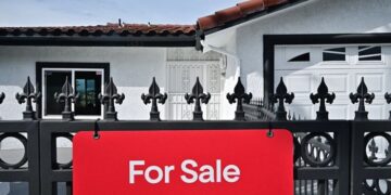 Casi 1 de cada 5 Vendedores de viviendas de EE. UU. Los precios de listado en septiembre: Informe