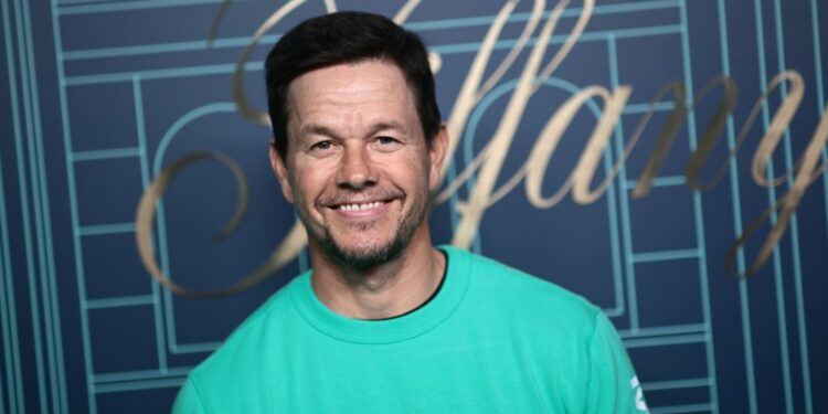 ¿Es Real O No El Video De Mark Wahlberg Bad Bunny Puerto Rico?